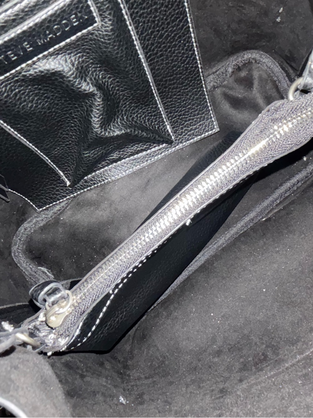 Viral Steve Madden Black Shoulder Bag with Silver Hardware✨ - Picture 7 of 7